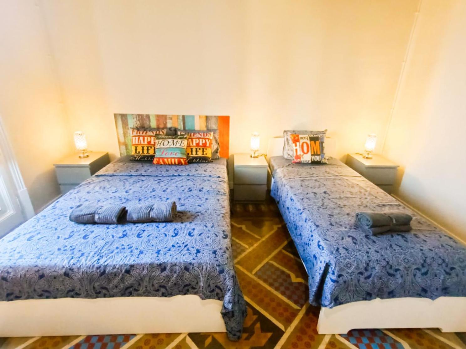 Private Rooms By Plaza Catalunya Барселона Экстерьер фото