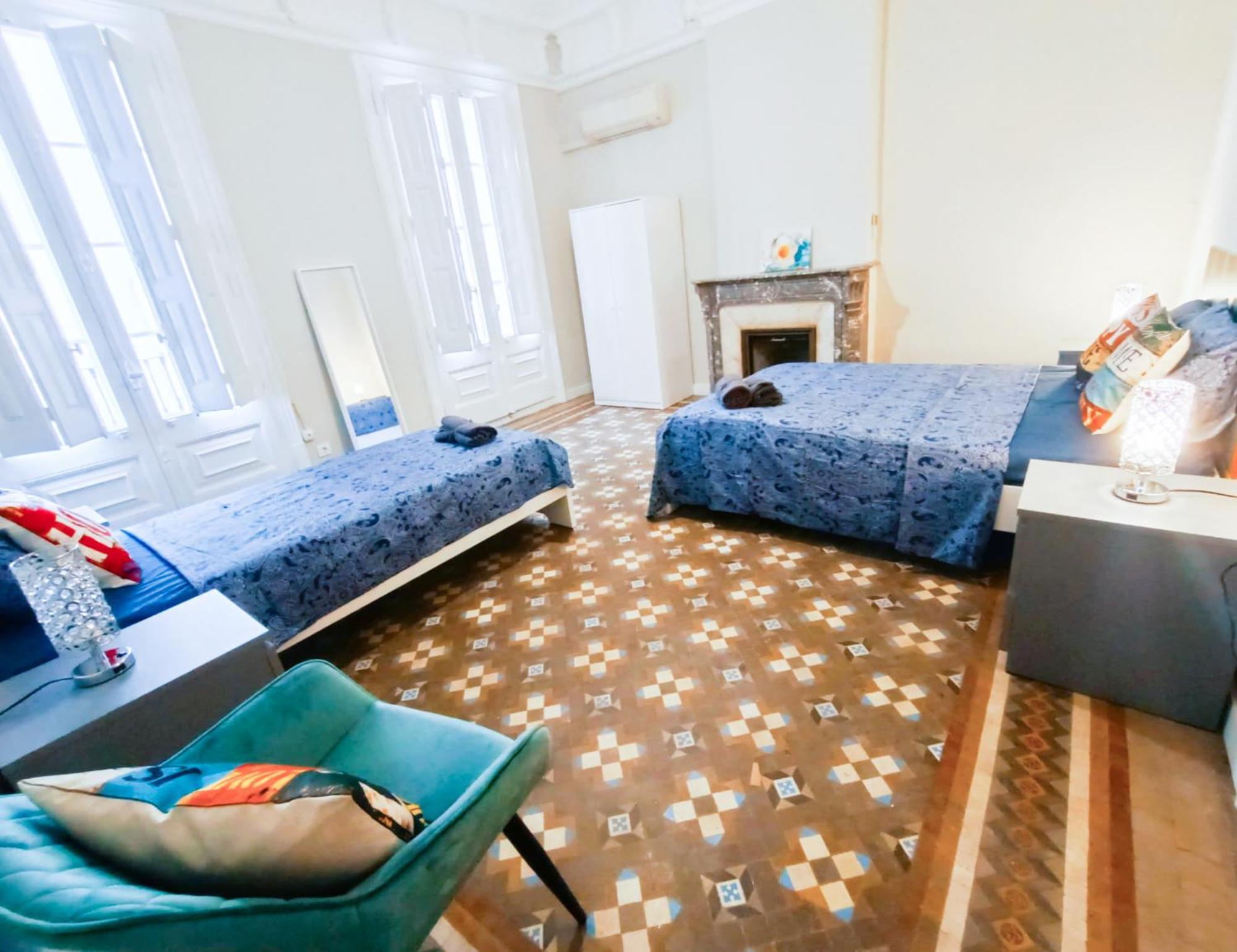 Private Rooms By Plaza Catalunya Барселона Экстерьер фото