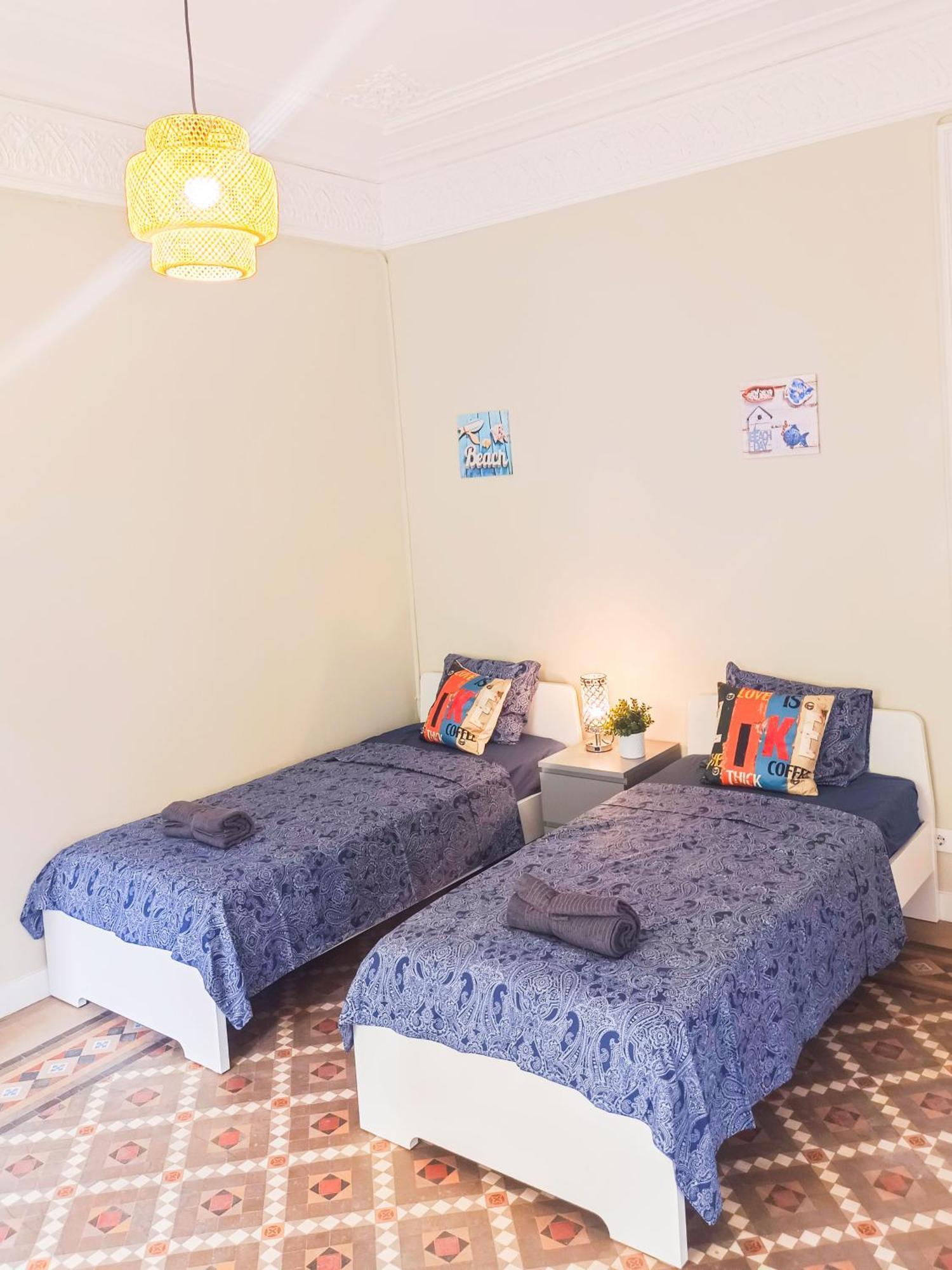 Private Rooms By Plaza Catalunya Барселона Экстерьер фото