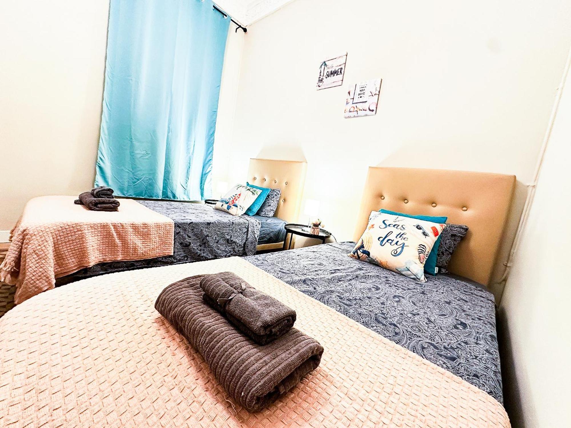 Private Rooms By Plaza Catalunya Барселона Экстерьер фото