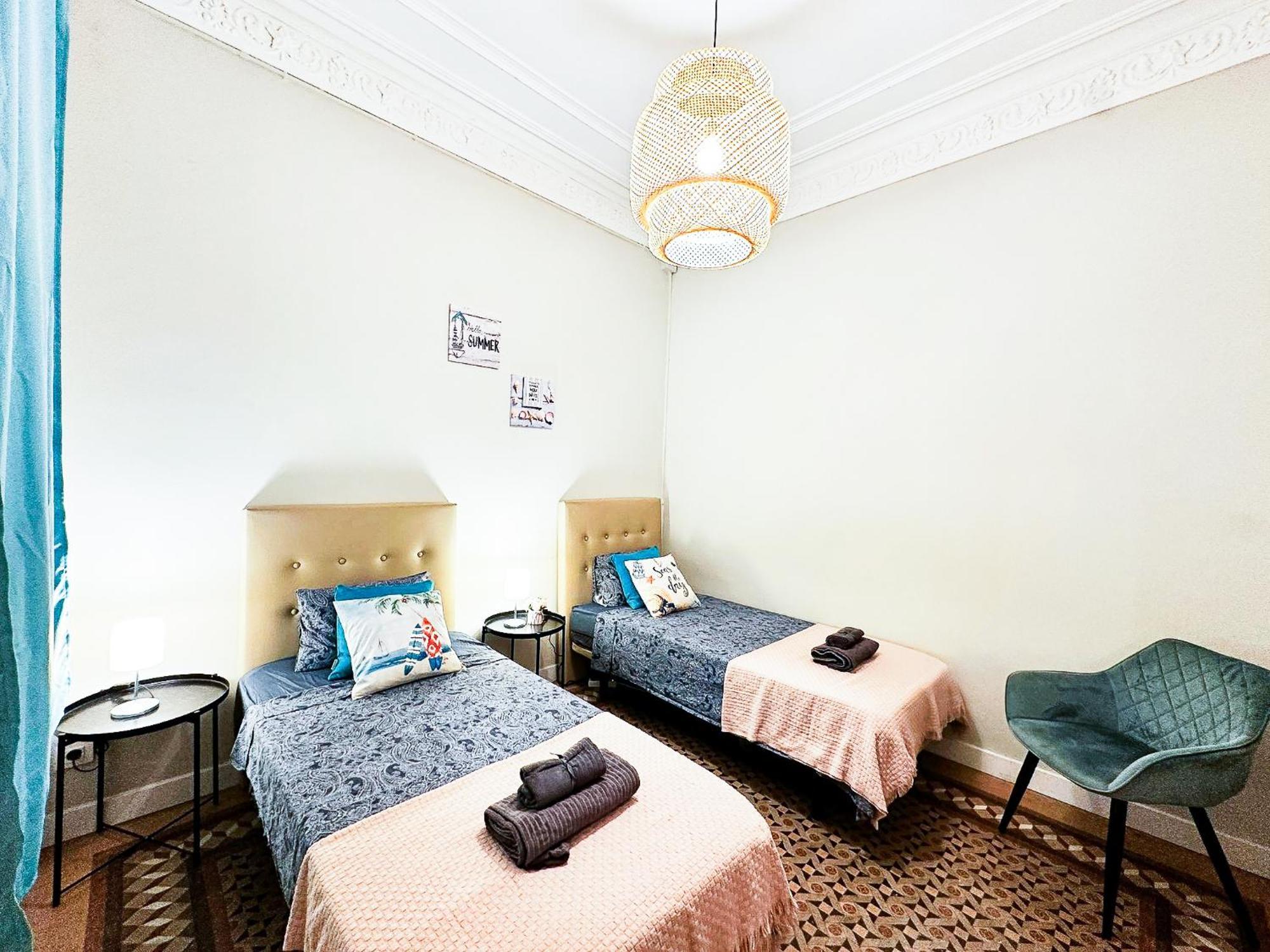 Private Rooms By Plaza Catalunya Барселона Экстерьер фото