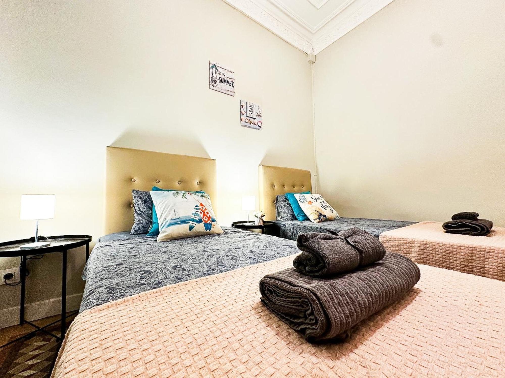 Private Rooms By Plaza Catalunya Барселона Экстерьер фото